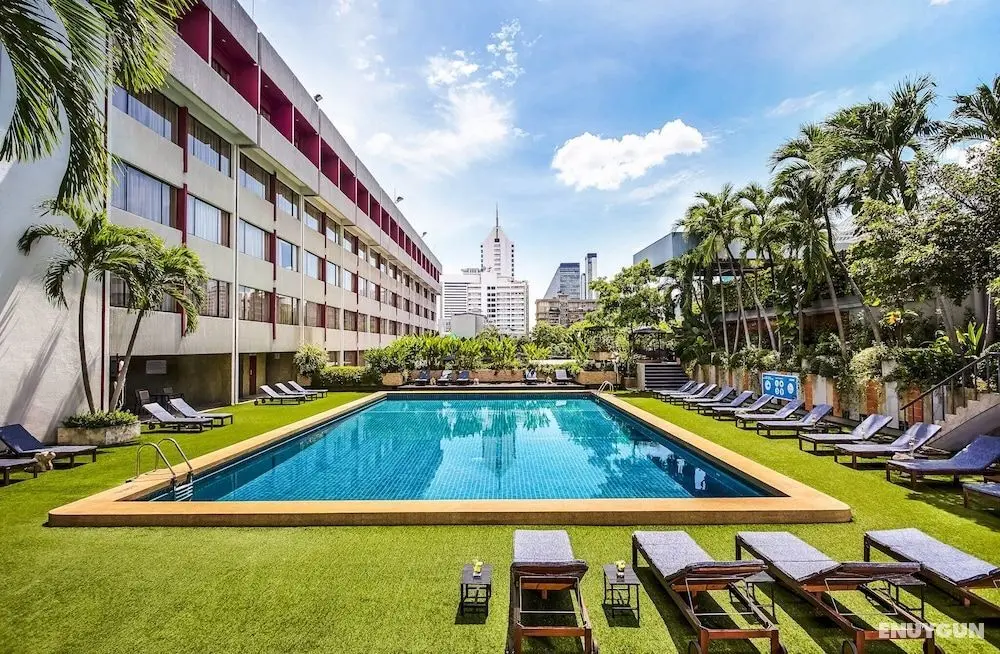 Ambassador Bangkok Hotel - Havuz