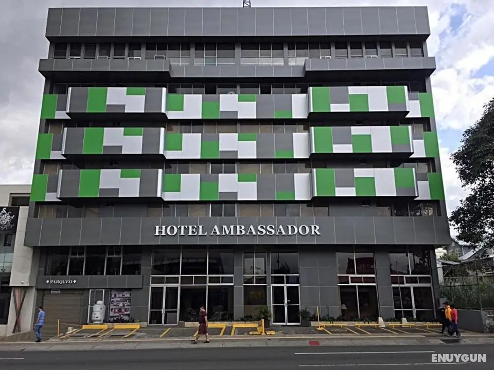 Hotel Ambassador - Dış Mekan