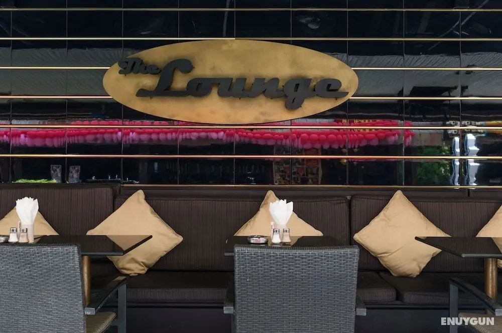 The Ambiance - Bar