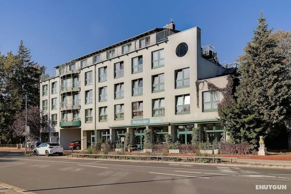 Hotel Ambiente Langenhagen Hannover by Tulip Inn - Dış Mekan