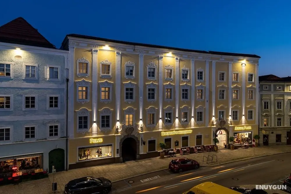 AMEDIA Plaza Wels Kremsmünstererhof - Dış Mekan