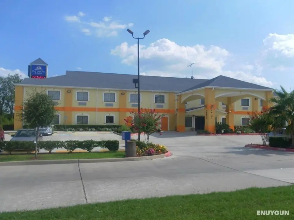 Americas Best Value Inn & Suites-Bush Int'l Airpor - Genel