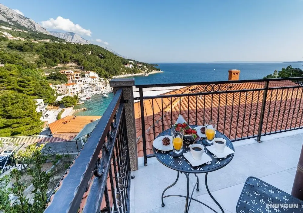 Villa AMore Brela - Oda Düzeni