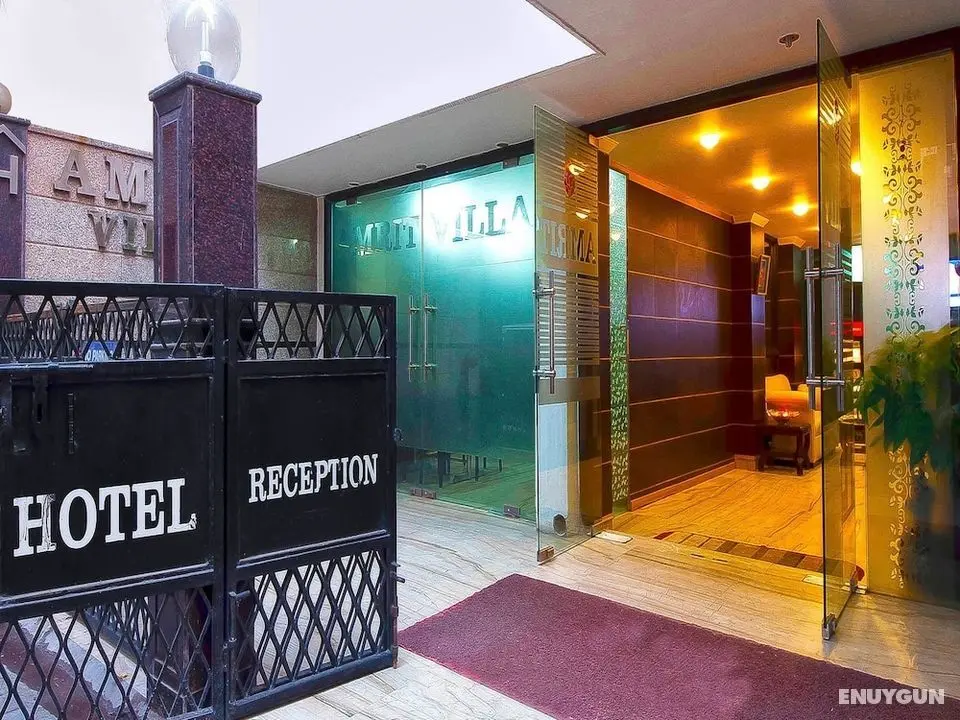 Hotel Amrit Villa - Dış Mekan