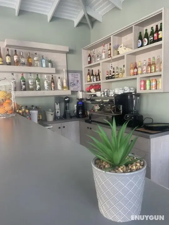 Anaxos Garden - Öne Çıkan Resim