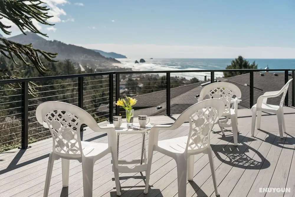 Anchor's Retreat by Avantstay Gorgeous Clift Top Views w/ Incredible Patio - İç Mekan