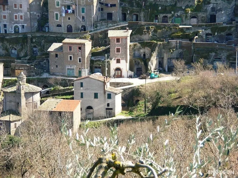 Ancient Rural Tower in Tuscia Area, Near Viterbo Italy - Dış Mekan