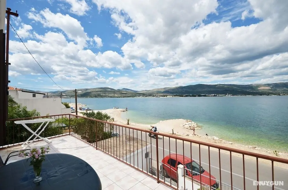 Andja - 5 m From the Beach - A1 - Öne Çıkan Resim