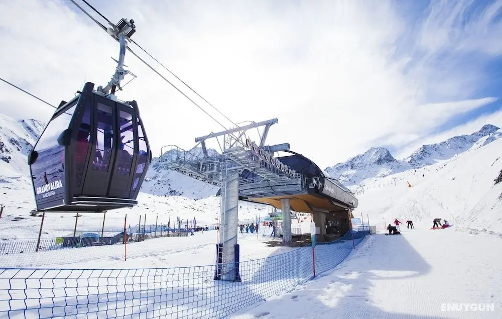 Andorra4days Soldeu - El Tarter - Kayak ve Snowboarding