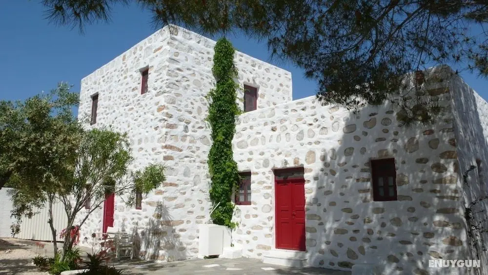 Anezina Village - Öne Çıkan Resim