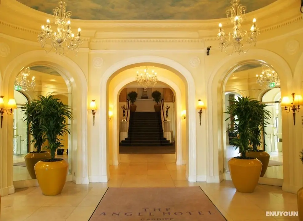The Angel Hotel - Lobi