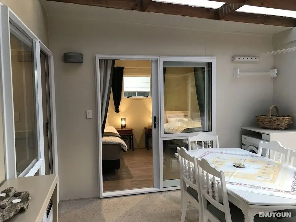 Angie's Rural Retreat - Öne Çıkan Resim