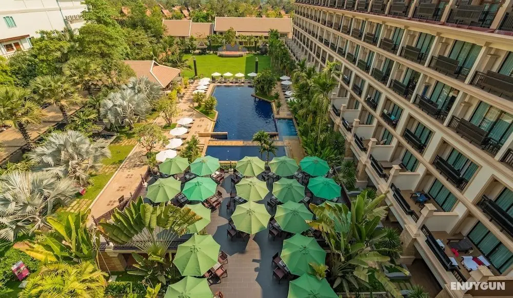 Angkor Miracle Reflection Club - Öne Çıkan Resim