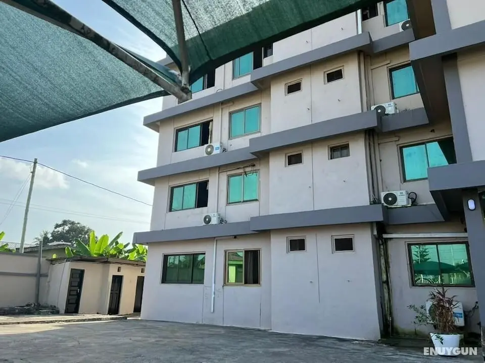 Animens Hotel Takoradi - Dış Mekan