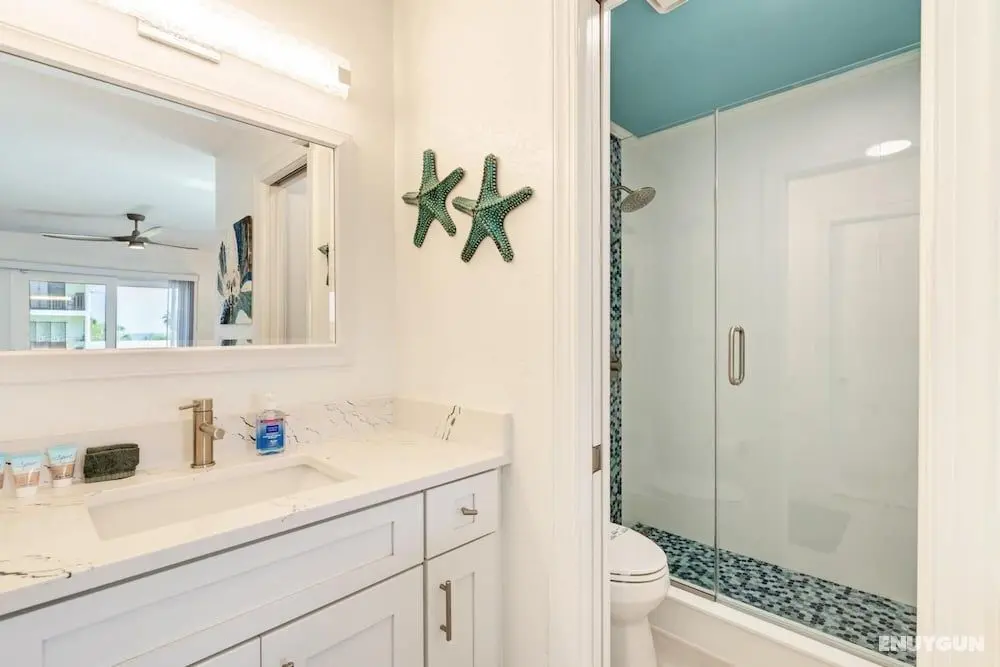 Anna Maria Island Absolute Anna Maria-private Beach Access-heated Pool-wi-fi - Oda