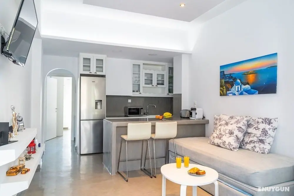 Anna's and Argy's Apartments - Öne Çıkan Resim