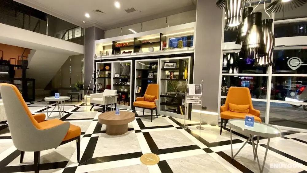 Anora Spaces - Paraiso - Lobi