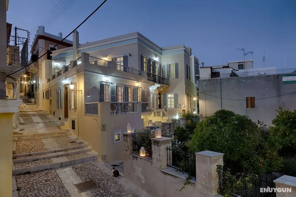 Antouanetta Apartments - Öne Çıkan Resim