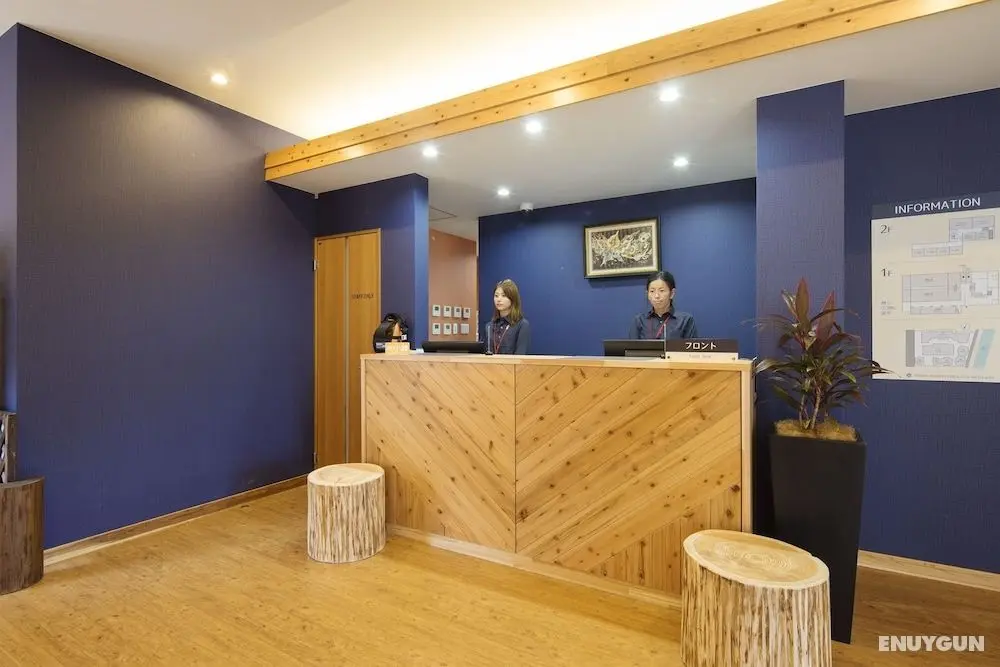 Aoshima Fisherman'S Beachside Hostel & Spa - Lobi