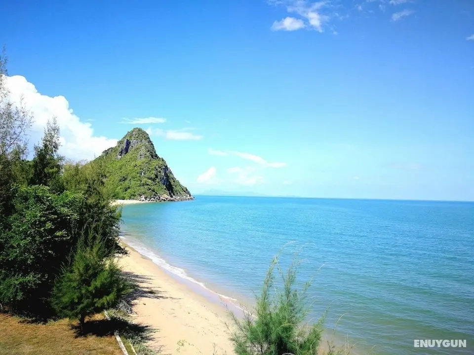 Aow Noi Sea View Resort - Plaj