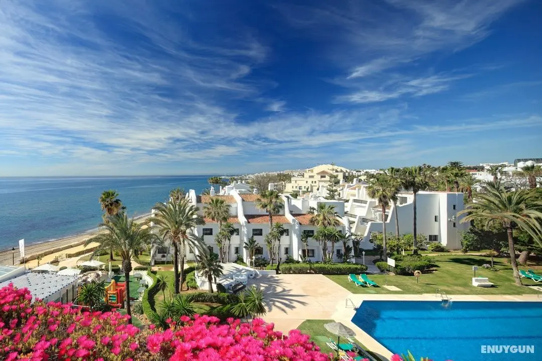 Aparthotel Coral Beach - Genel