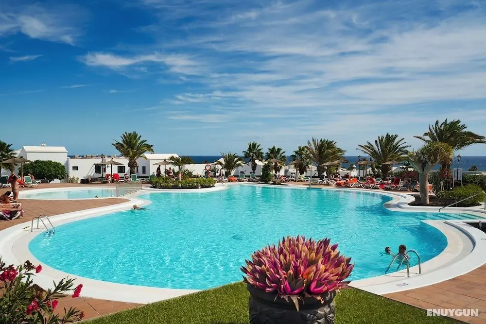Aparthotel ILUNION Costa Sal Lanzarote - Öne Çıkan Resim