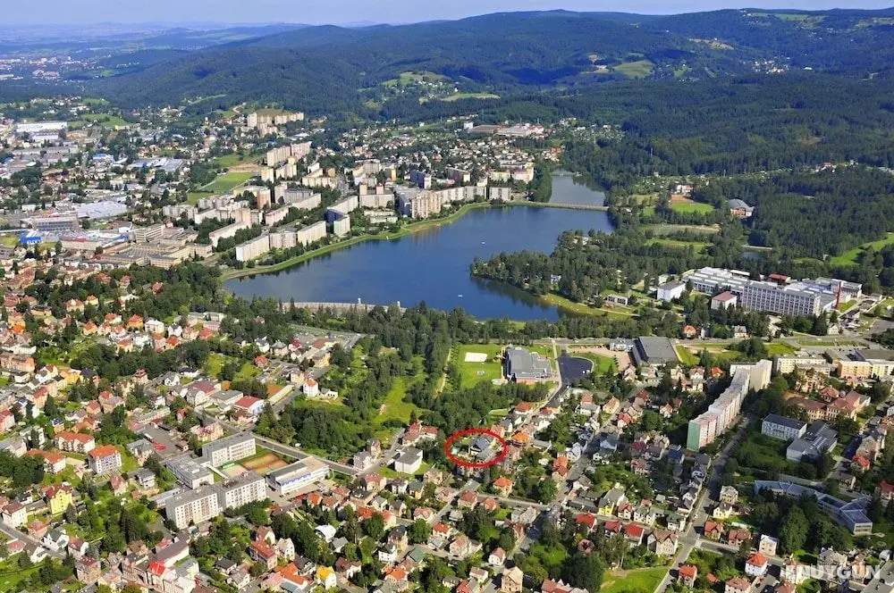 Apart Hotel Jablonec - Dış Mekanlar