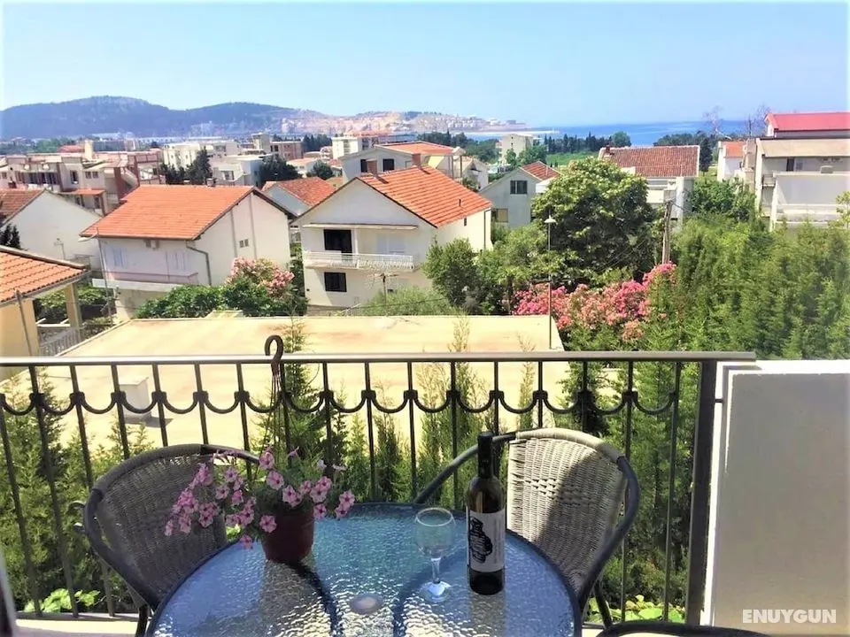 Aparthotel Monterria - Oda Düzeni