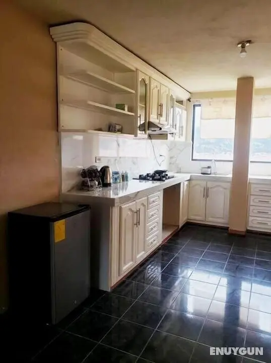 Apartamento 3 habitaciones y parqueo - Oda
