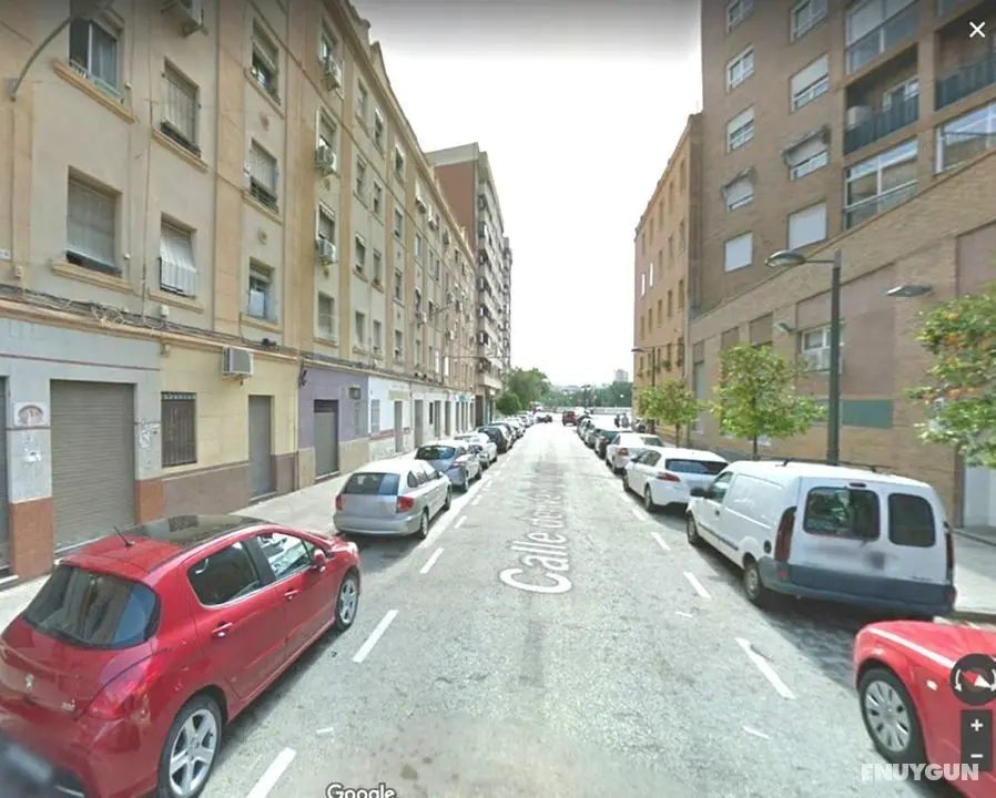 Apartamento en Antiguo cauce Río Turia - Dış Mekan