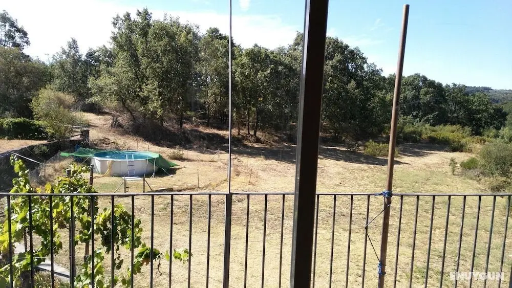 Apartamentos Arroyoriquejo - Oda Manzaraları
