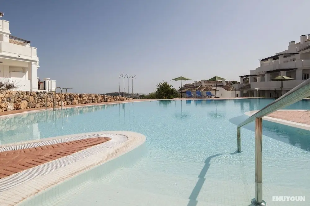 Apartamentos de Lujo Marbella – PlanB4All - Dış Mekanlar