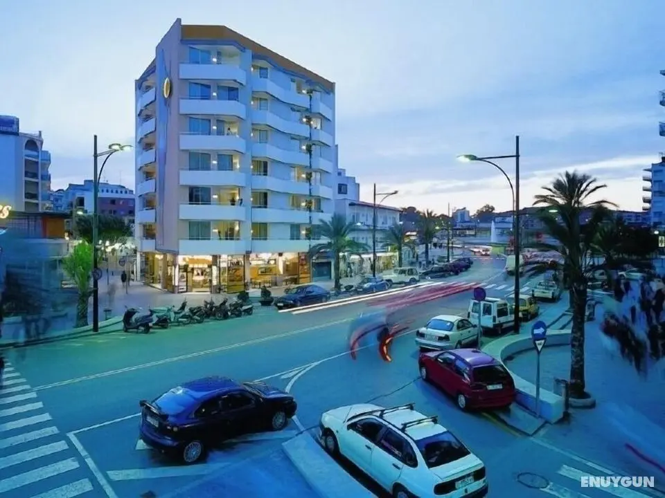 Apartamentos Lloret Sun-24 - Dış Mekan