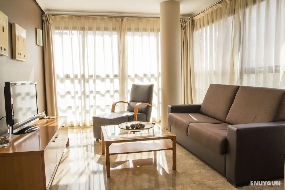 Apartamentos Plaza Picasso - Öne Çıkan Resim