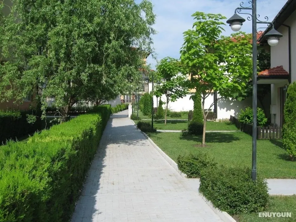 Apartcomplex Chateau Aheloy - Öne Çıkan Resim