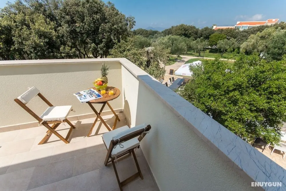 Apartman Foam - Dış Mekan