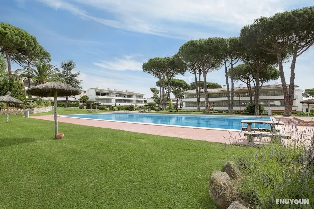 Apartment Calella Park 10B - Havuz