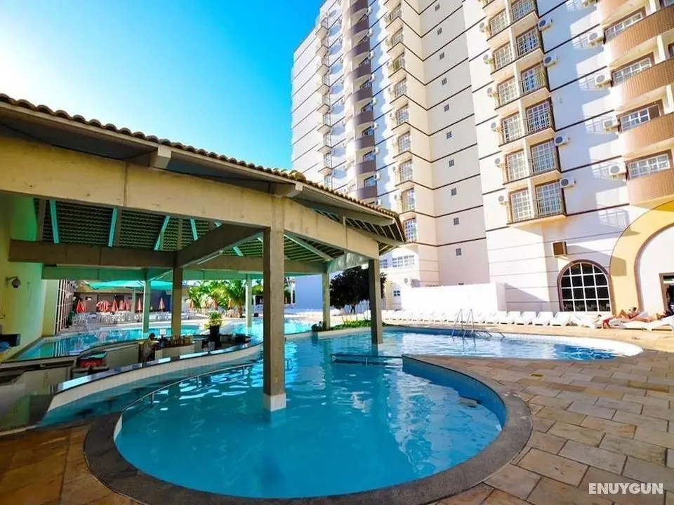 Apartment DiRoma Exclusive Via Caldas - Havuz