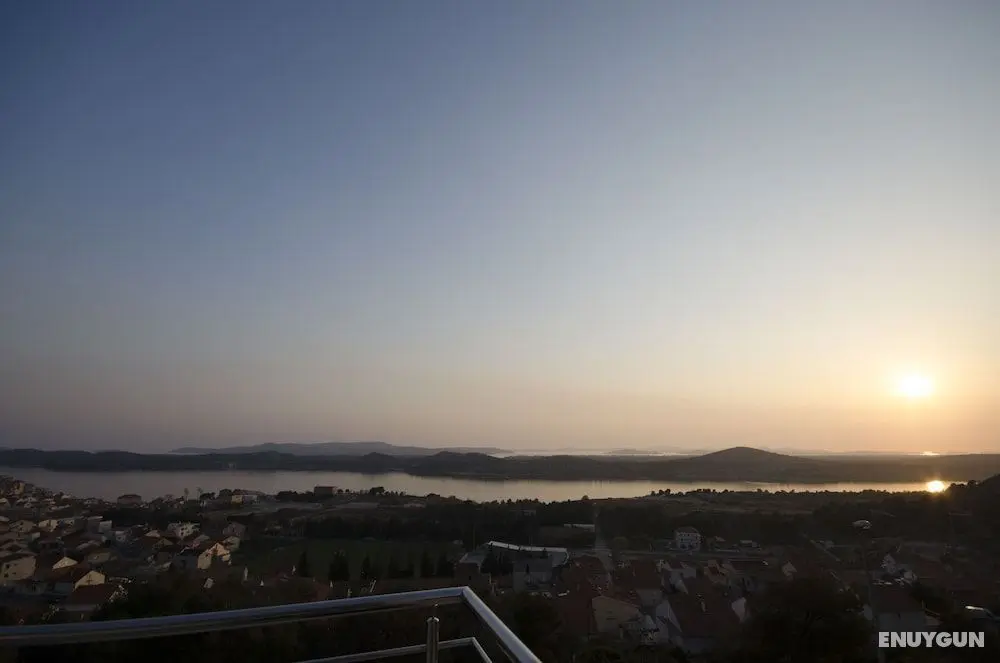 Apartment Golden Sunset - Oda Manzaraları