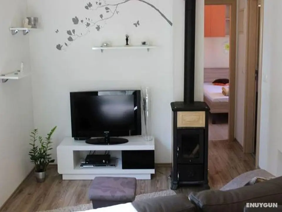 Apartment Iva next to sandy beach - Öne Çıkan Resim