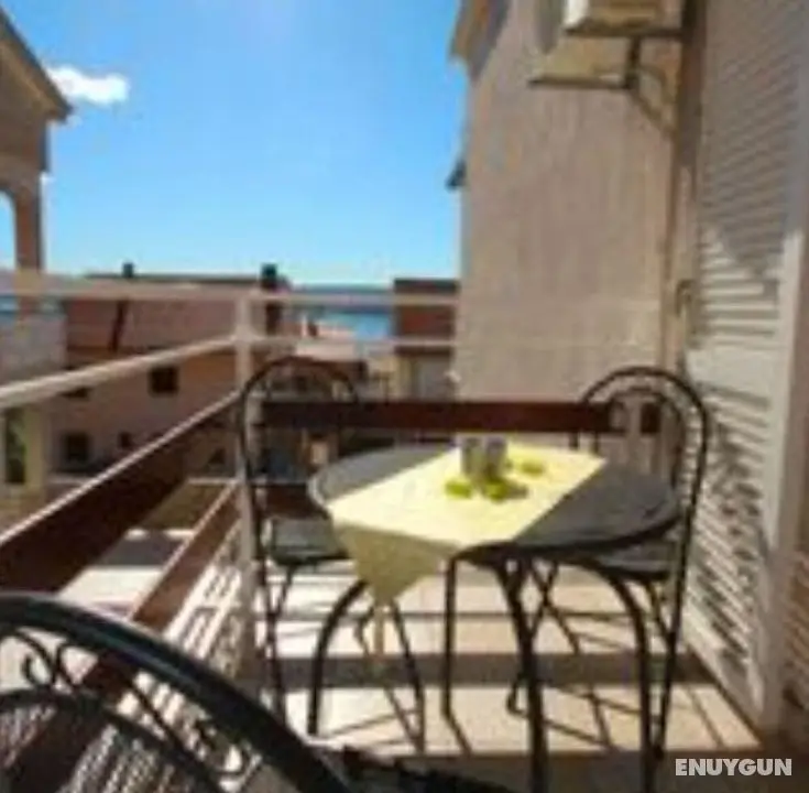 Apartment Josipa 2 1 2nd Floor - Oda