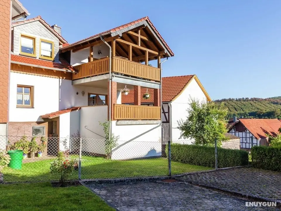 Apartment in the Kellerwald National Park, With Balcony and Easy Access to a Host of Destinations - Öne Çıkan Resim