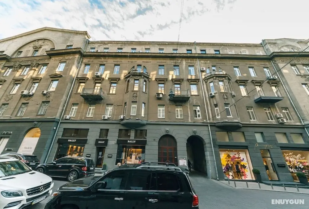 Apartment Khreschatyk 15 - Dış Mekan