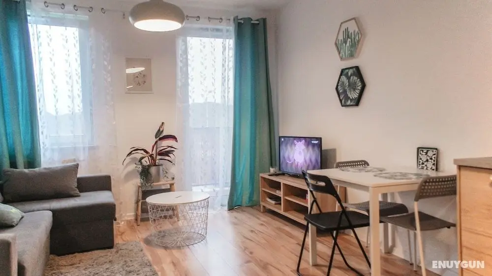 Apartment near Train Station - Öne Çıkan Resim