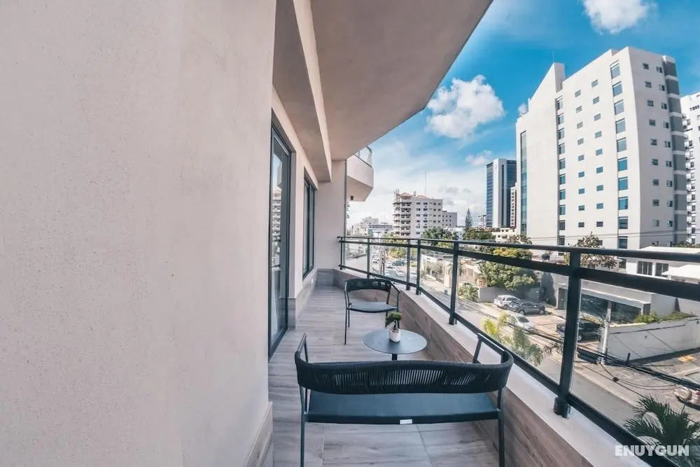 Apartment at Regatta Living - 302 Breakfast Included - Oda