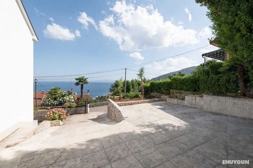 Apartment Sanja Opatija - Dış Mekan
