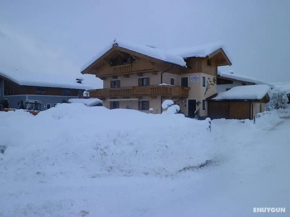 Apartment With Ski Storage, Balcony, Parking, Seating Area - Öne Çıkan Resim