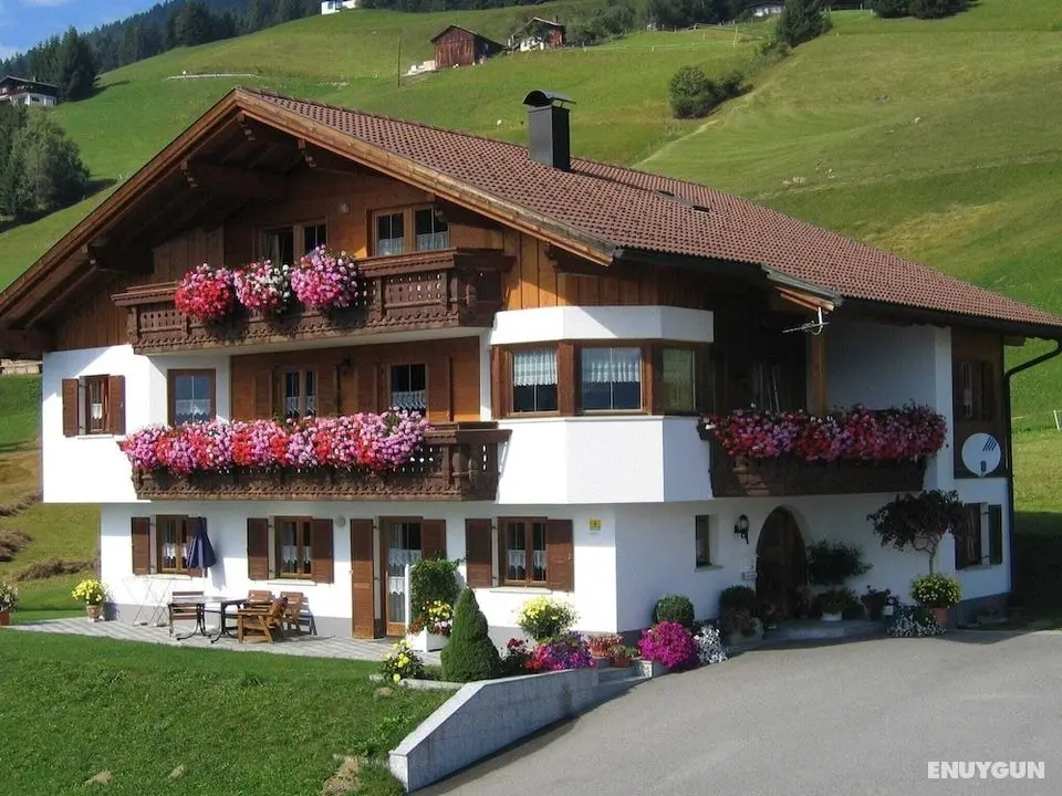 Apartment in Vorarlberg With Balcony, Heating, Parking - Öne Çıkan Resim