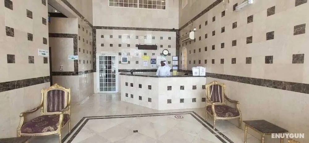 APARTMENTS AL-RUMUZ AL-SADIQHA - Lobi