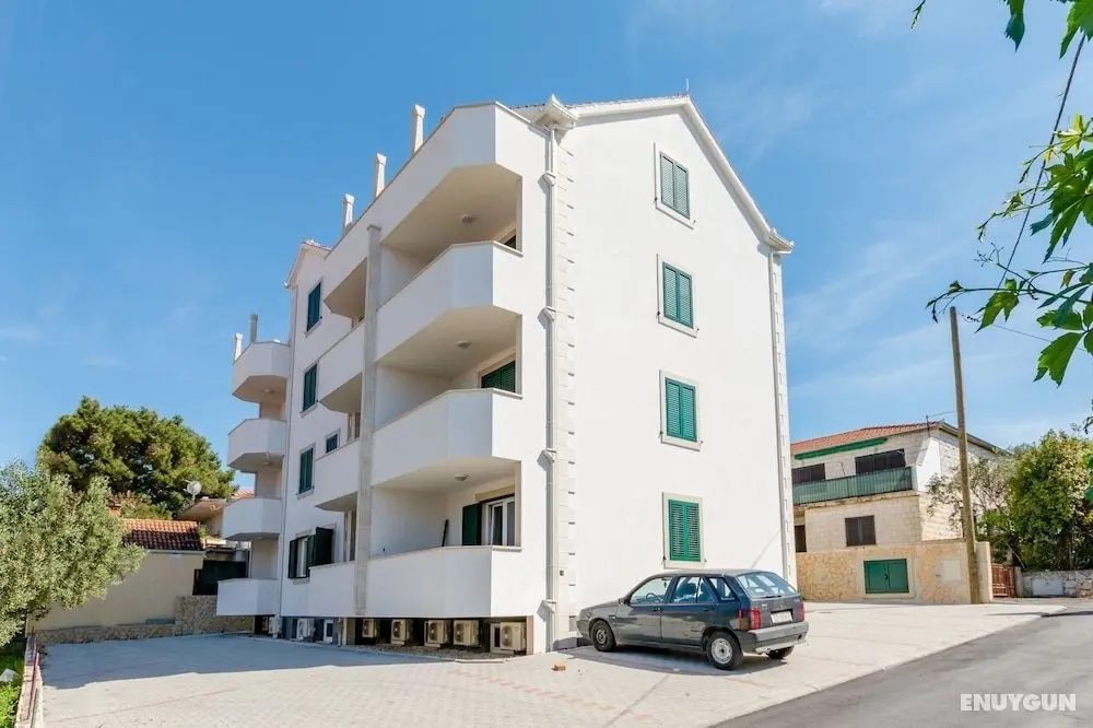 Apartments The Brothers - Öne Çıkan Resim
